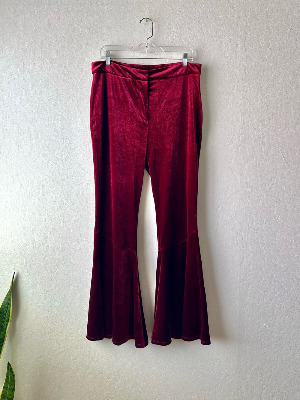 Torn by tony kobo red velvet bell bottom flared pants women’s large 70s festival
